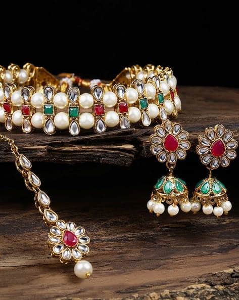 ZAVERI PEARLS 