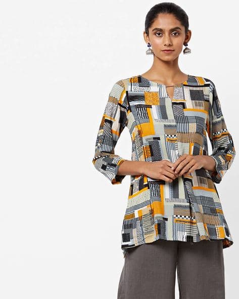 Geometric Print Tunic With Keyhole Neckline By Global Desi ( Mustard )