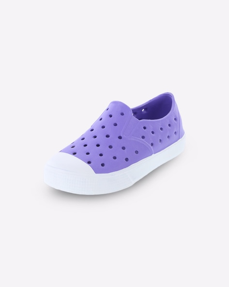 Payless store purple shoes