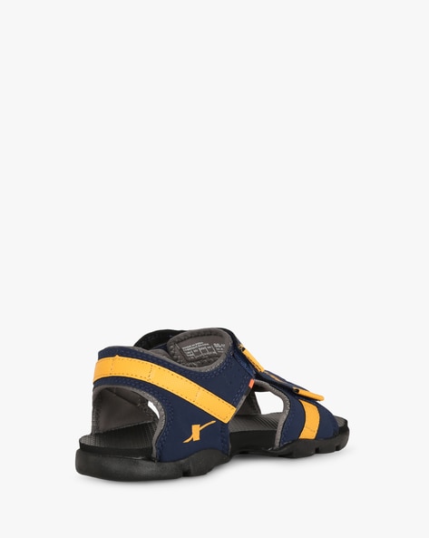 Sparx cheap sandals paytm