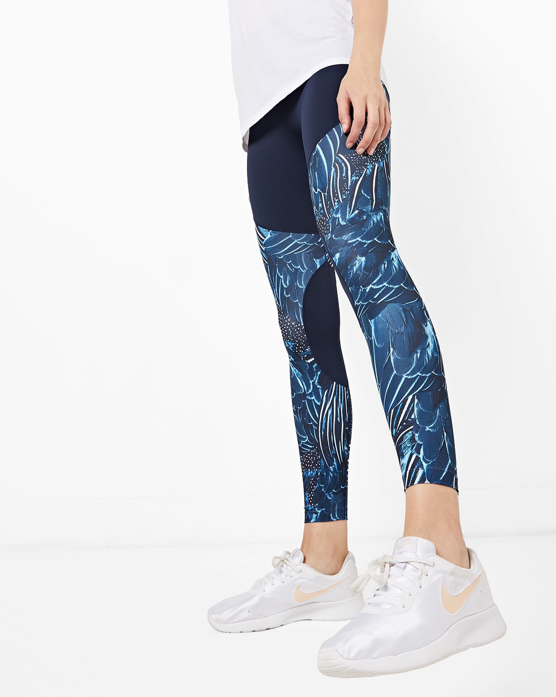 women's nike navy blue pants