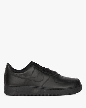 air force one black size 7