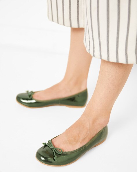dark green ladies flat shoes