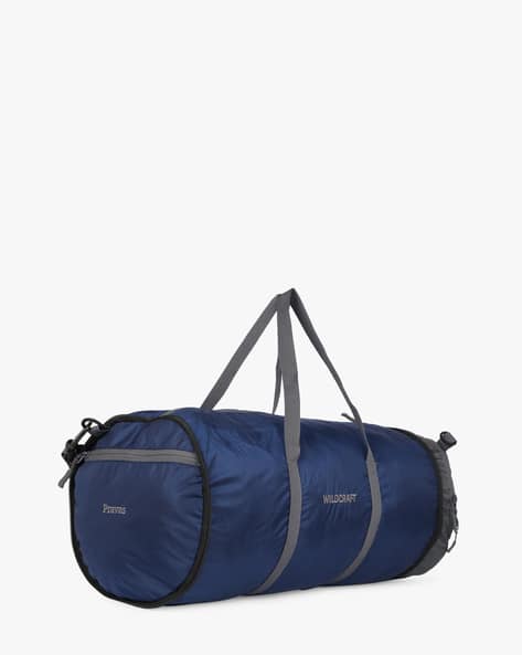 wildcraft sleek medium duffle