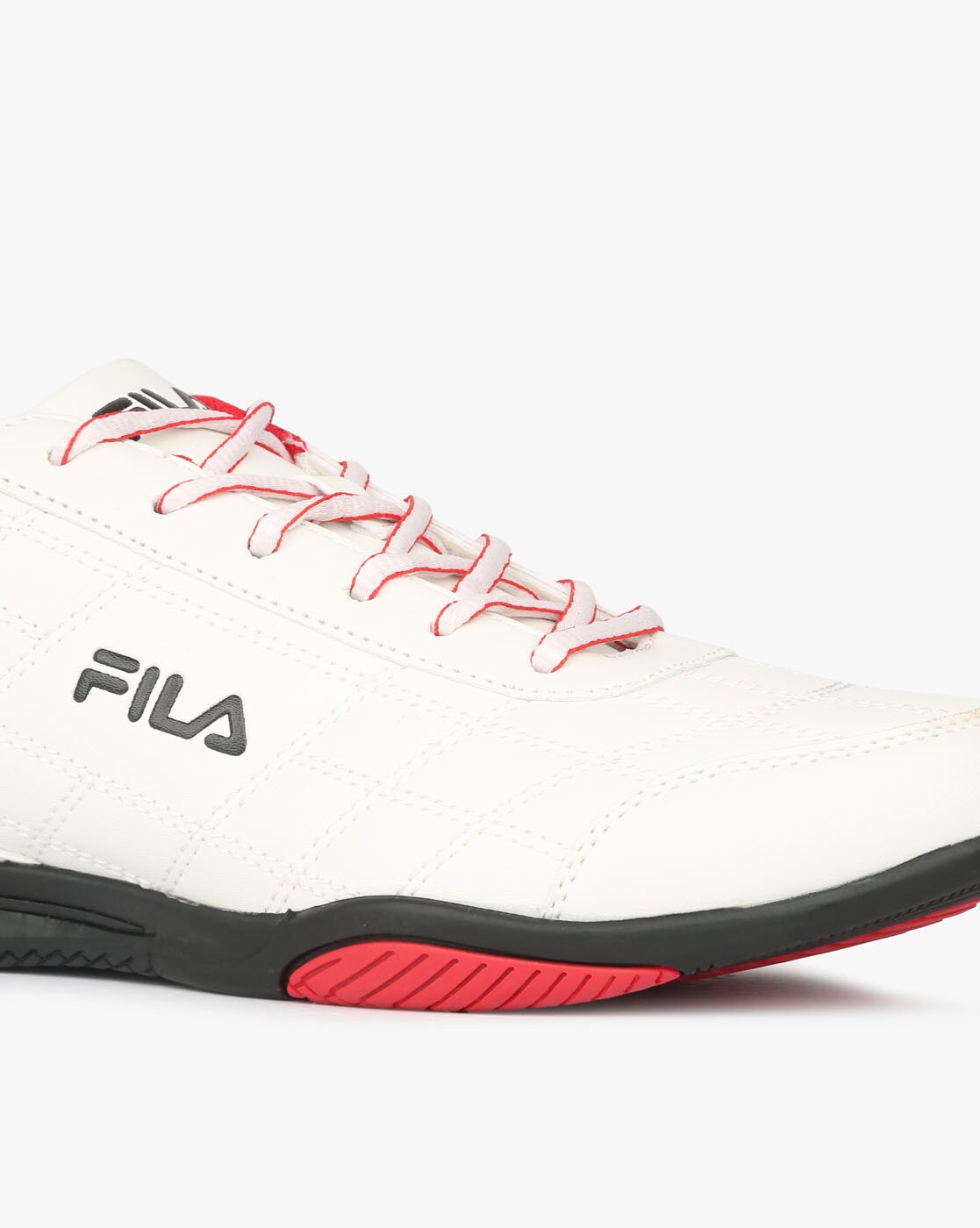 Fila Men's Dynamo White Sneakers - 8 UK/India (42 EU)(11005623): Buy Online  at Best Price in UAE - Amazon.ae