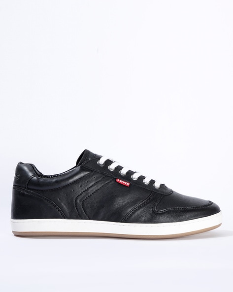 levi's black leather sneakers