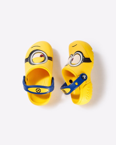 minion crocs