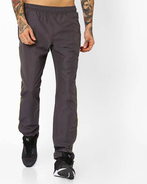 wildcraft cargo pants online