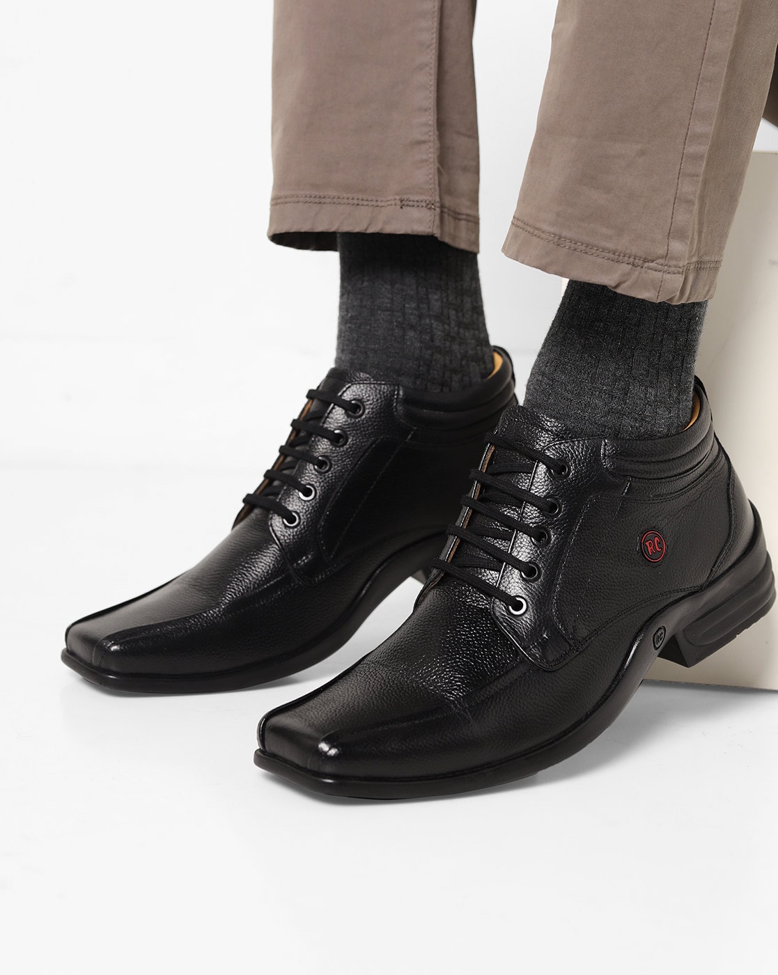 red chief casual shoes black