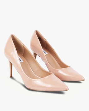 blush color pumps