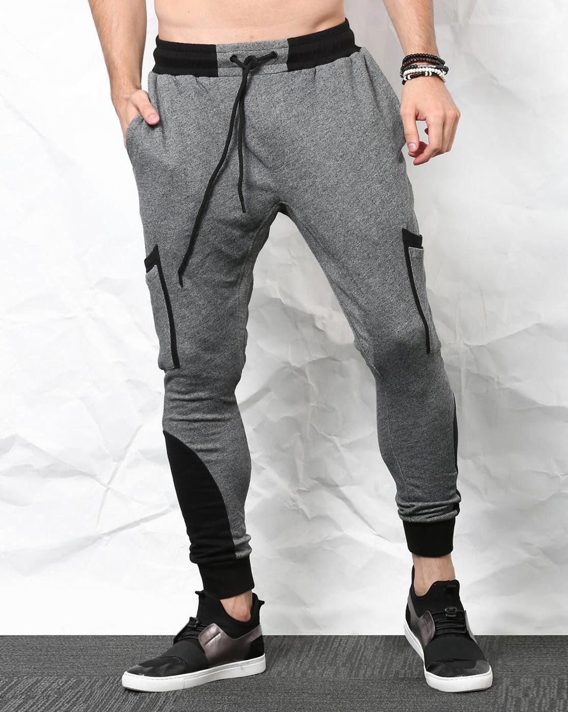 Buy online Black Cotton Ankle Length Track Pant from Sports Wear for Men by  Skult By Shahid Kapoor for ₹1799 at 0% off | 2024 Limeroad.com