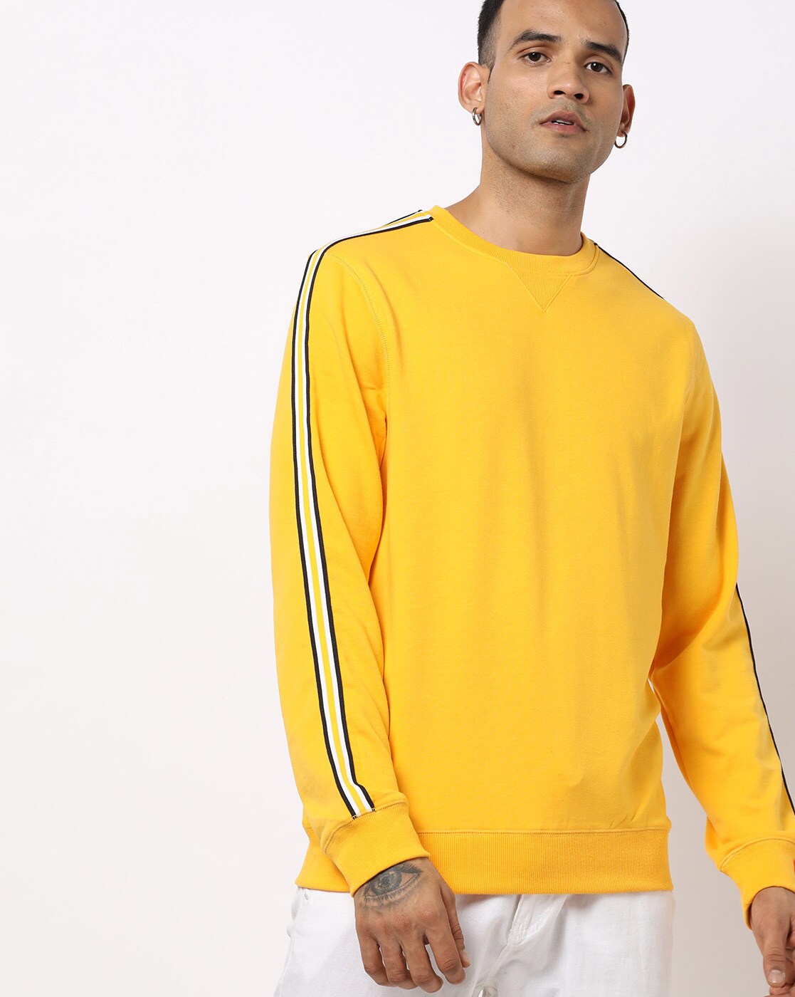 yellow sweatshirt honey