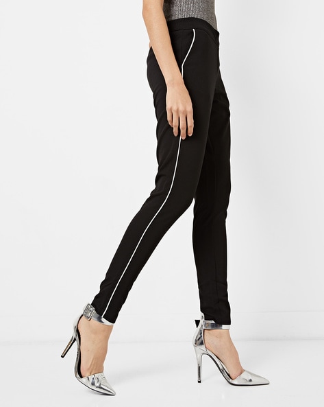 Buy Black Trousers & Pants for Women by ONLY Online