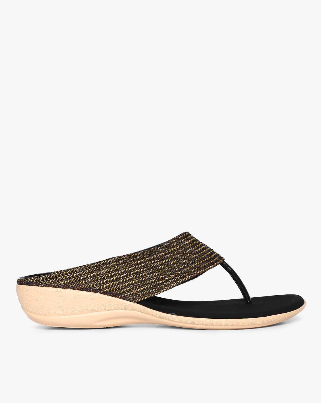 flat slippers