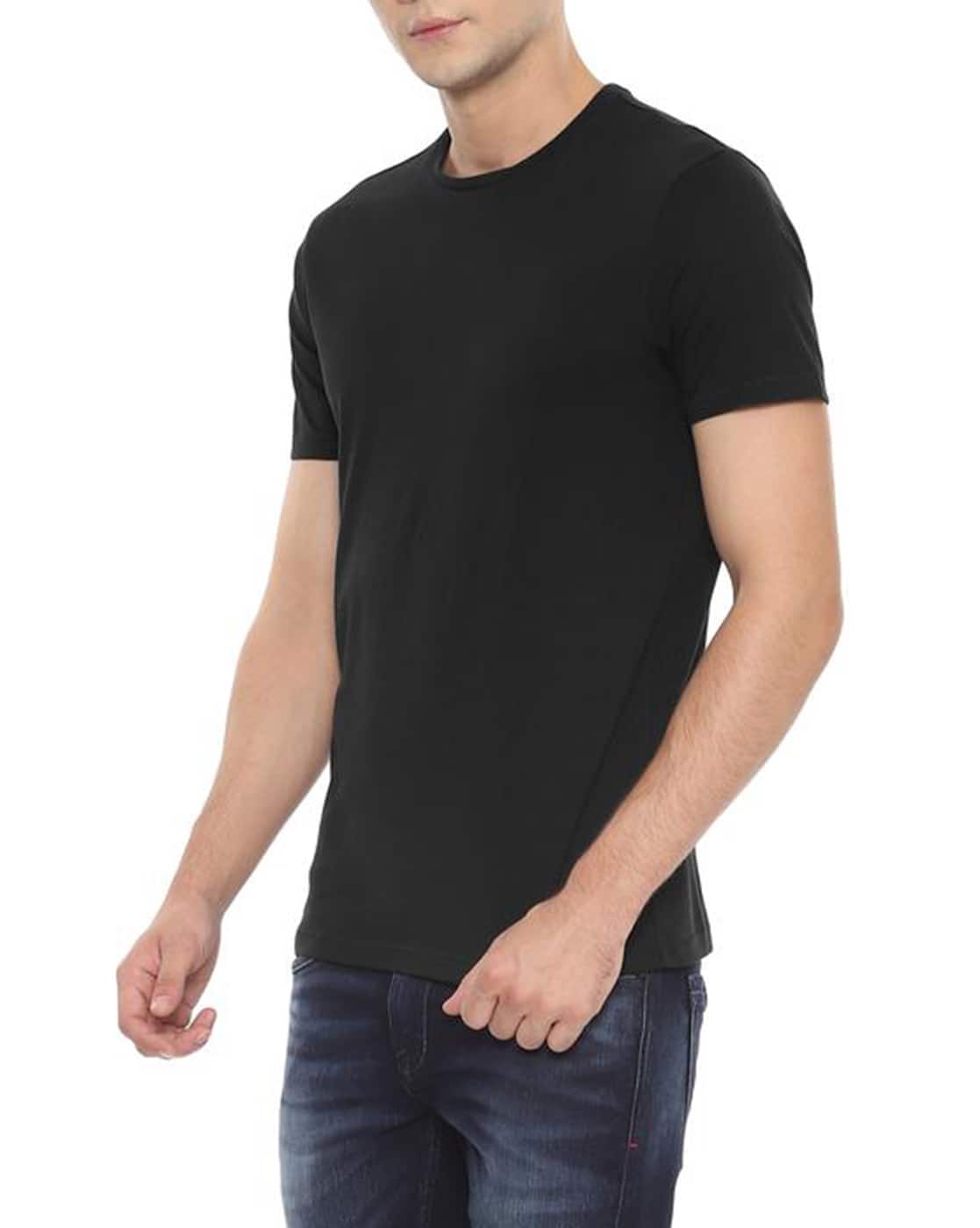 black round neck tshirt