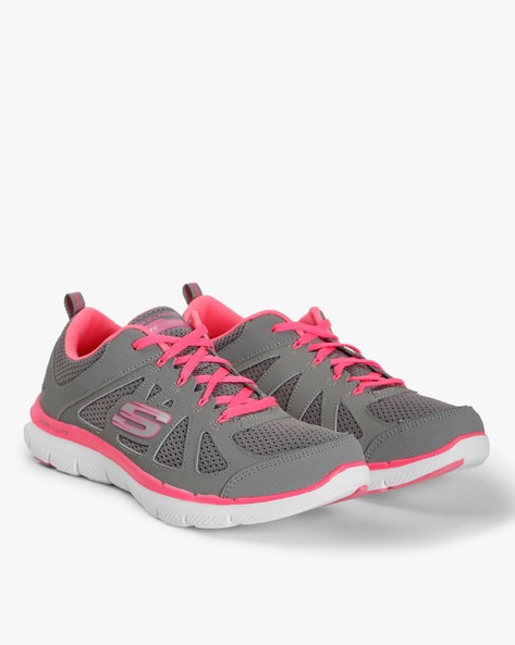 Migración Falsificación Empleador Buy Grey Sports Shoes for Women by Skechers Online | Ajio.com