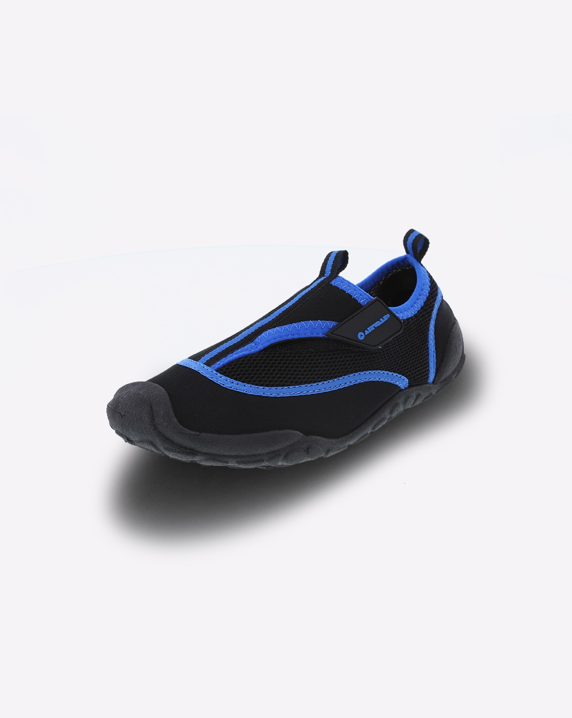 airwalk velcro shoes