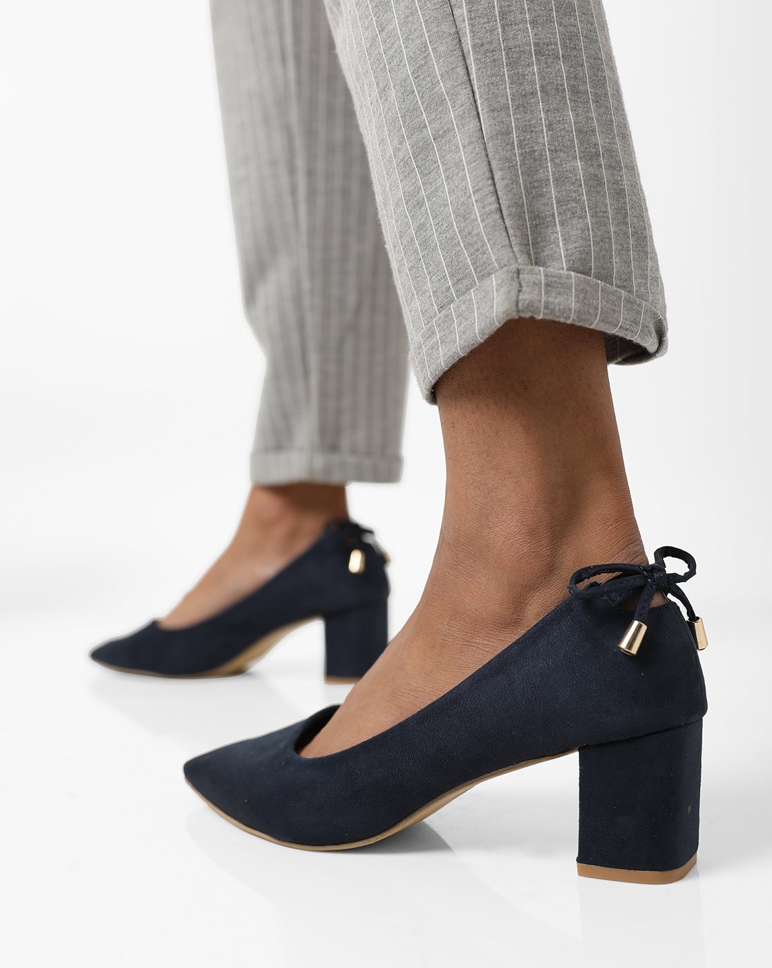 Navy pumps block online heel