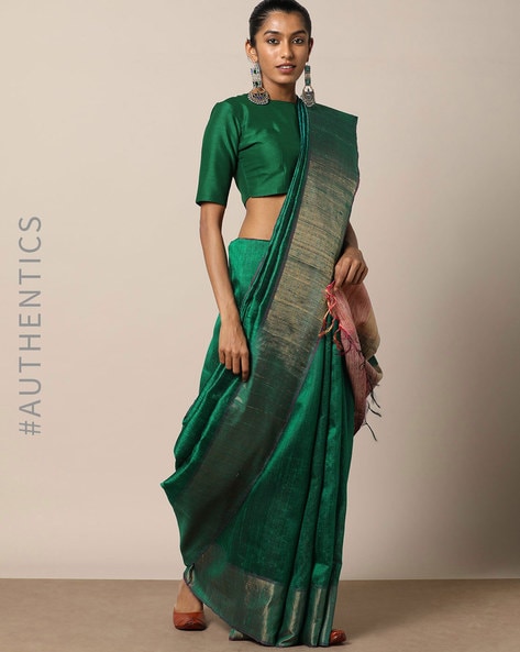 Buy Red Sarees for Women by AARRAH Online | Ajio.com