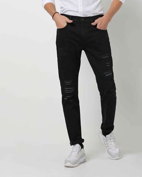 black distressed levi jeans