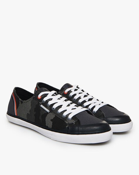 Low Pro Retro Camo Print Casual Shoes