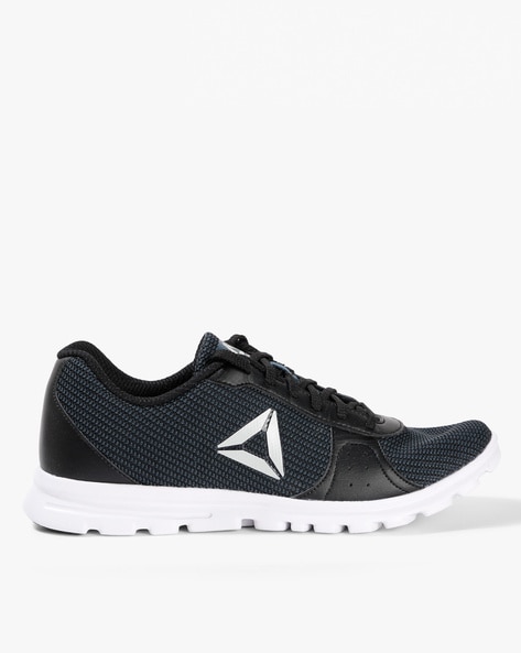 reebok black sports shoes