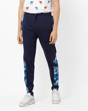 track pants me