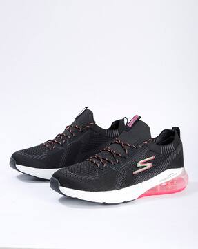 skechers black tennis shoes