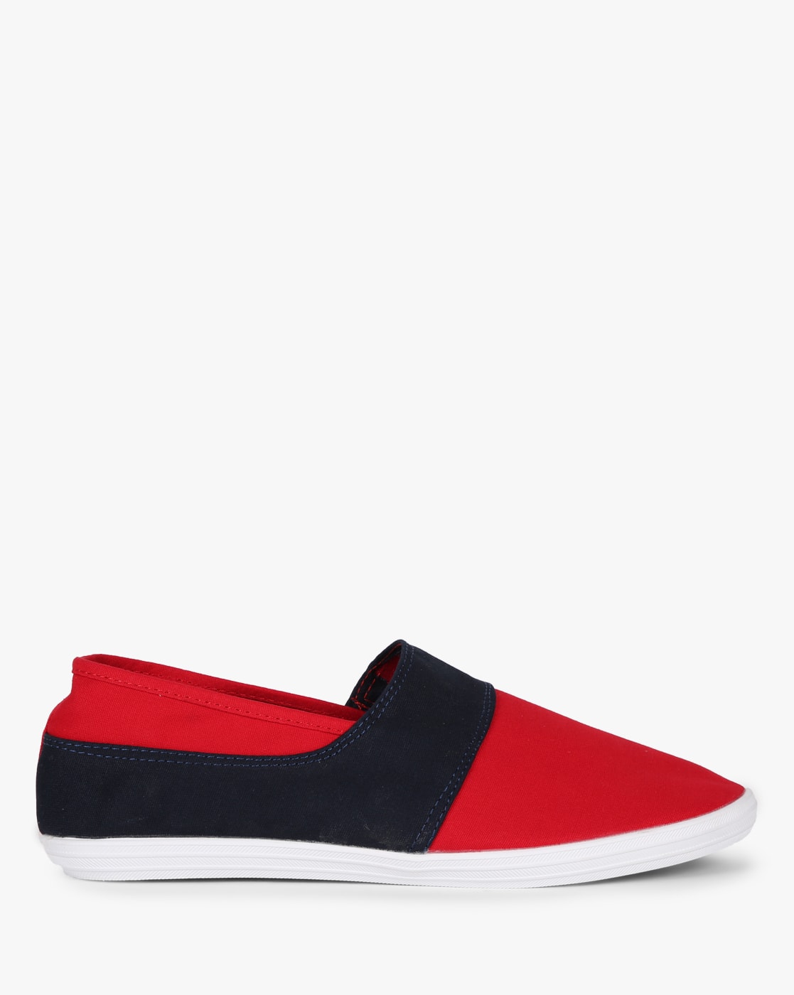 ajio casual shoes