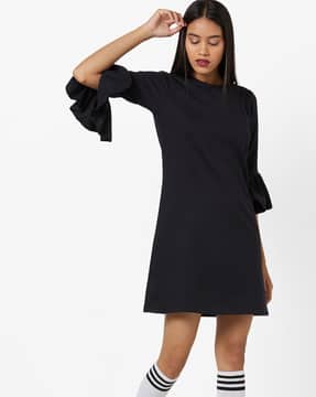 flounce sleeve shift dress