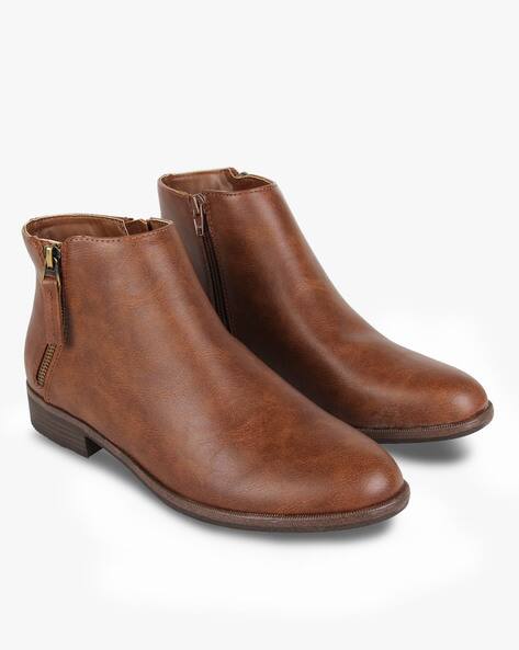 ajio footwear female