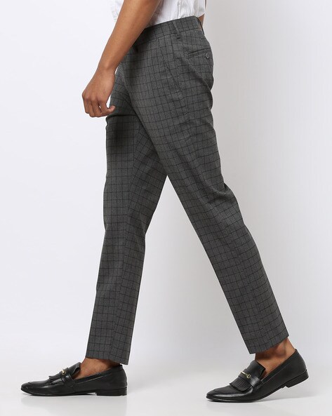 The Comeback of Plaid Trousers this summer season. Plaids all the way. | Grey  pants men, Pants outfit men, Mens plaid pants