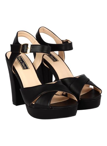 black flat heel sandals