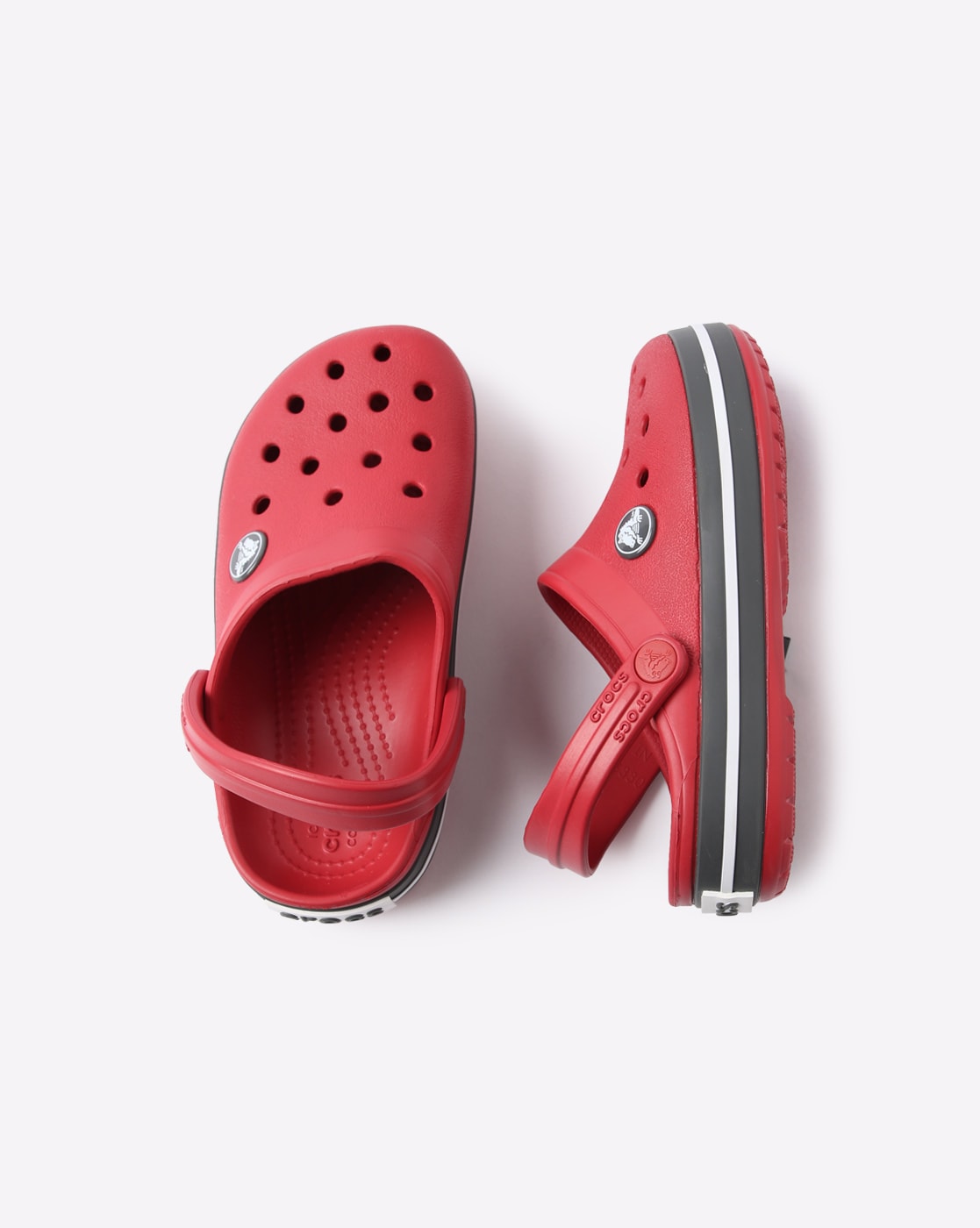 red crocs sandals