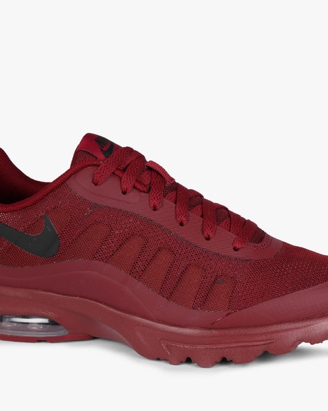 Nike air sale max invigor maroon