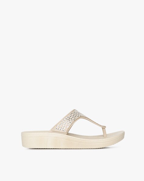 frisbee sandals