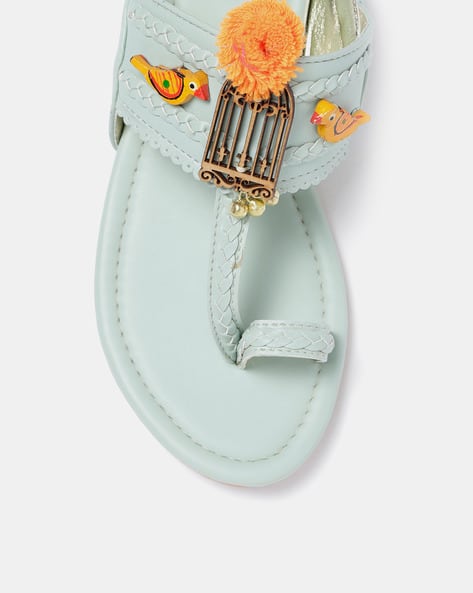 Embellished Kolhapuri Sandals (Image - 3)