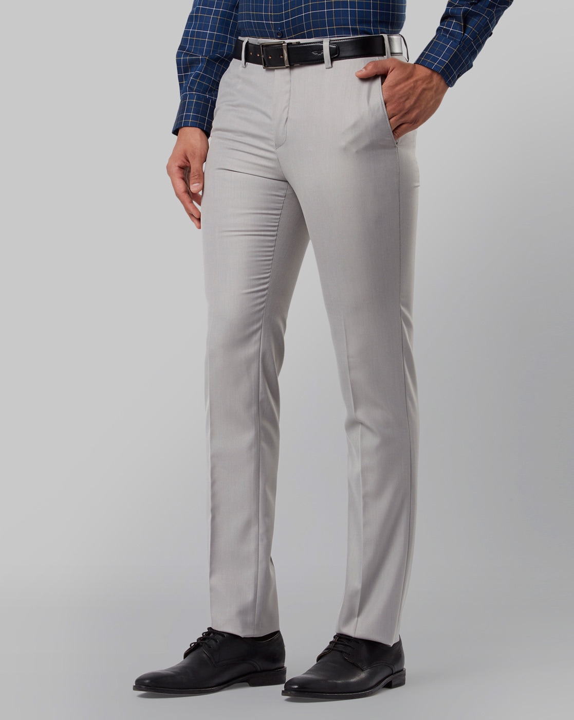 Buy Parx Parx Men Solid Tapered Fit Trouser | Parx Trouser online | Black