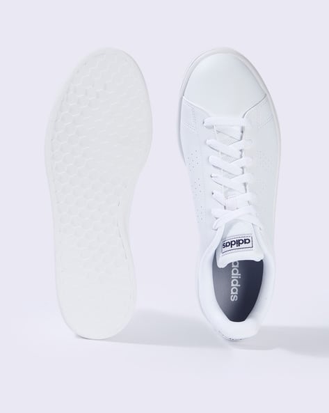 adidas advantage sneaker outfit