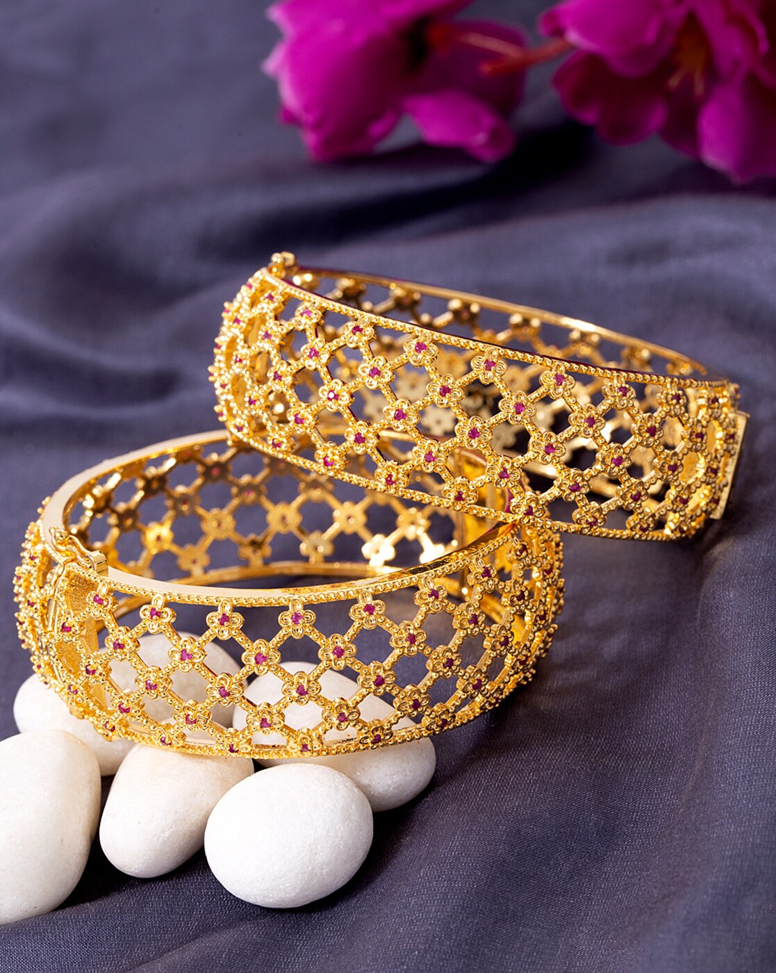 gold new model bangles