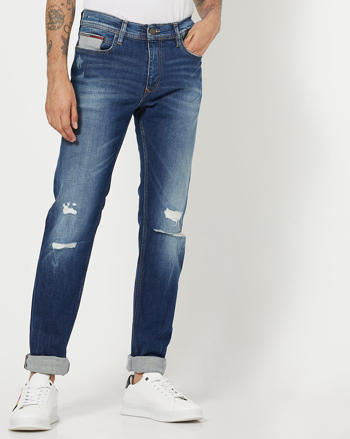 tommy hilfiger distressed jeans