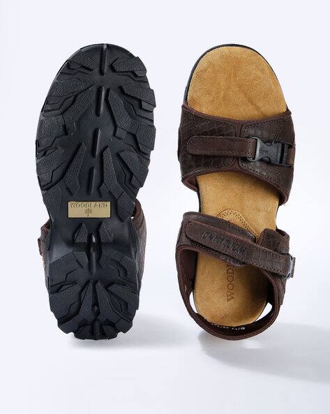 woodland textured sandals