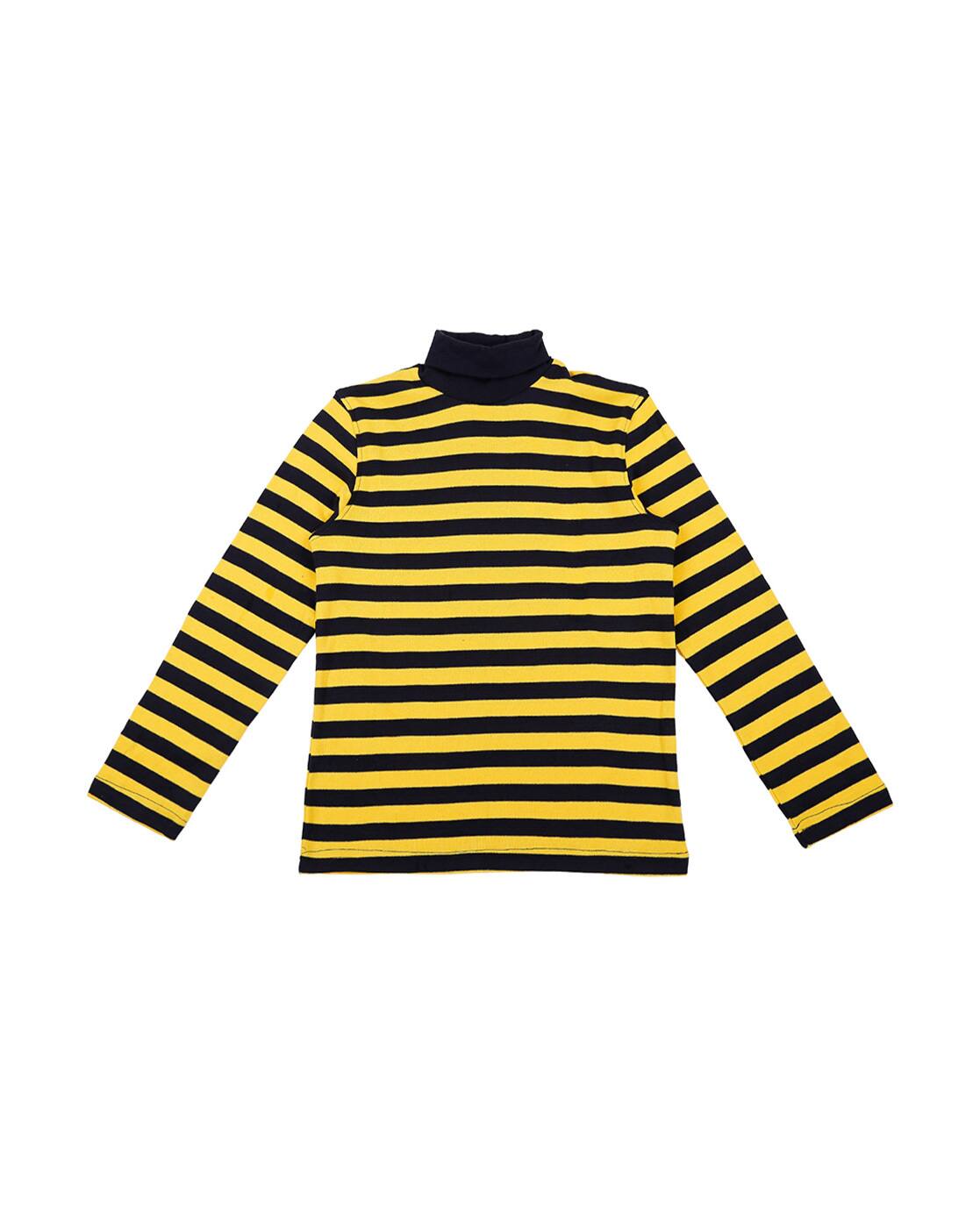 black sweatshirt junior