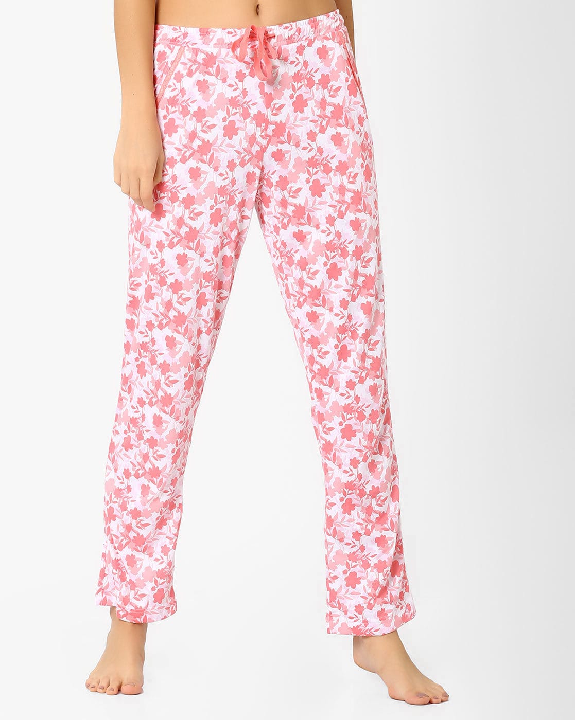 Buy Jockey Women's Straight Fit Pants (Ruby, Medium) Women's Pyjama Pants  (RX06_Banana Cream Assorted Checks_Medium_Banana Cream_Medium) at Amazon.in