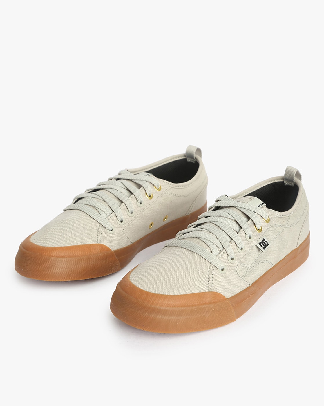 dc shoes ajio