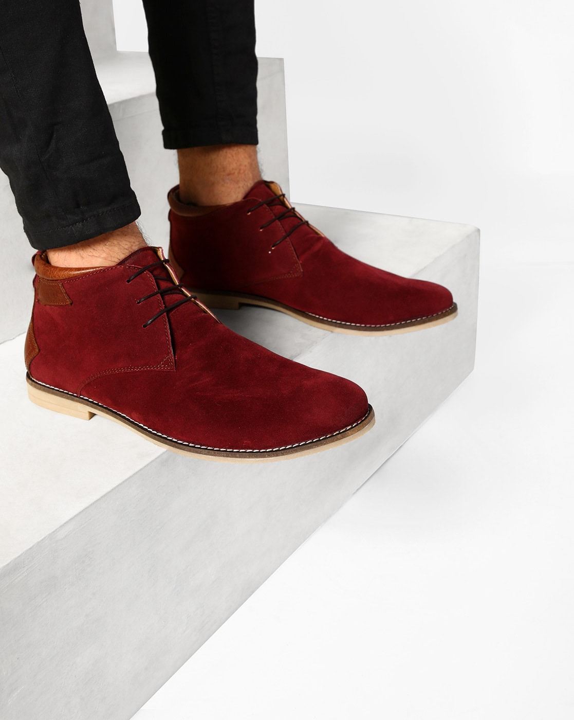 Maroon shop chukka boots