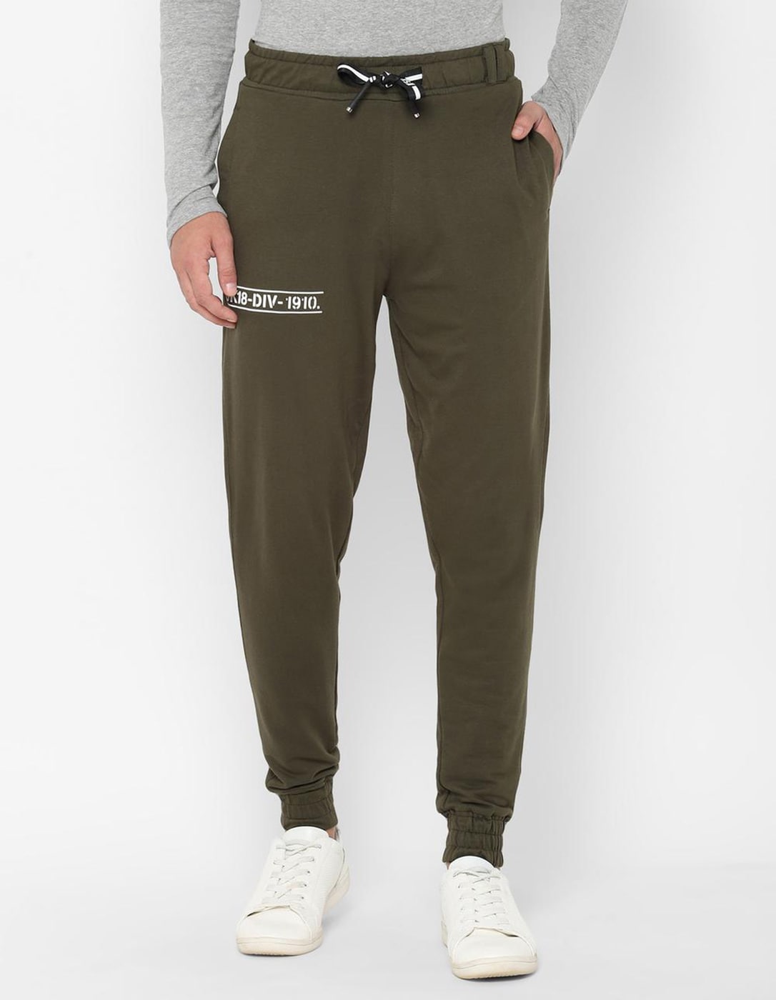 Buy Men BlackSolid Casual Track Pants Online - 707824 | Peter England