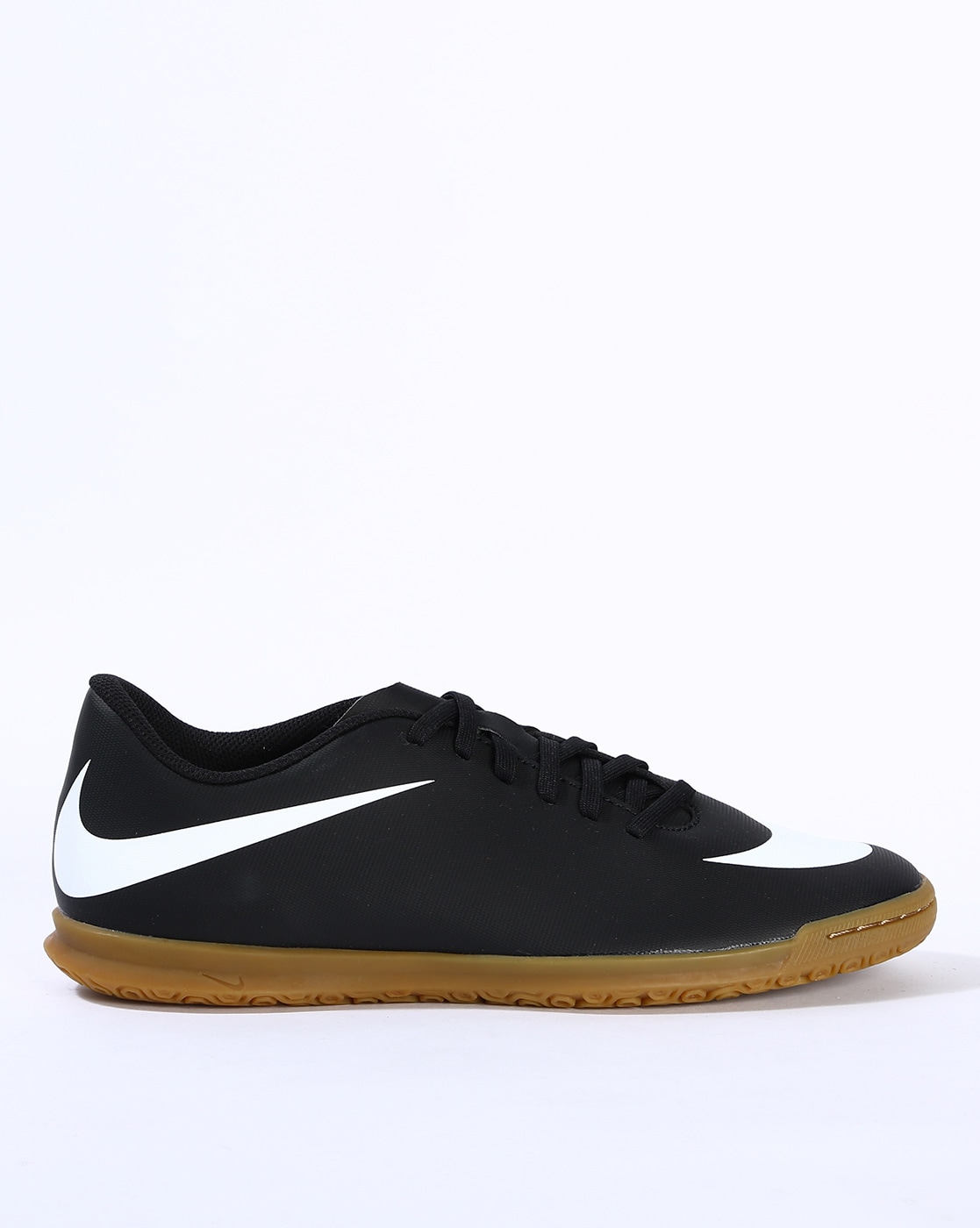 Nike bravata store 2 ic