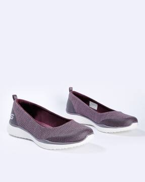 casual footwear for ladies
