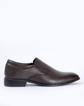 Buy Brown Formal Shoes for Men by Lee 